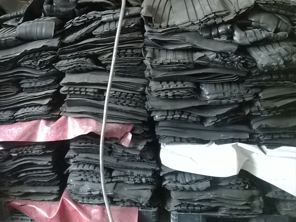 Мамандандырылған резеңке композицияларын өндірудің инновациялық технологиялары бар заманауи KOS-PLAST зауыты