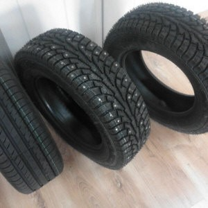 Компоненттерді дәл араластыру және біртекті резеңке қоспаларын жасау үшін жоғары технологиялық жабдық