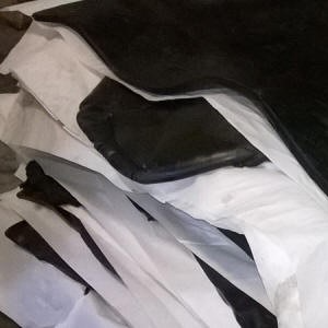 Сапа бақылау бөлімі клиенттерге жүк тиеу мен жеткізуден бұрын дайын өнімнің соңғы тексеруін жүргізеді